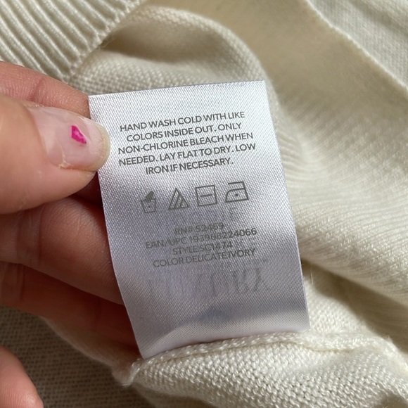 Members Mark Luxury Premiere Collection Cashmere Blend Women's Hoodie - Picture 12 of 13